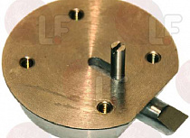 COMPLETE CLOSING PLATE